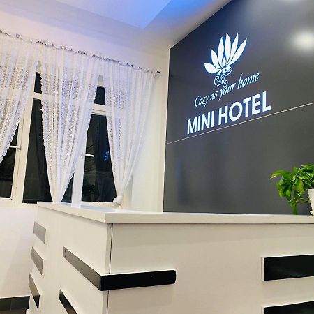 Hotel Mini Phu Tho Exterior photo